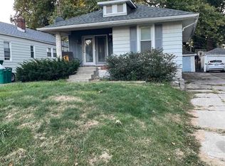 2627 S Yale Blvd, Springfield, IL 62703