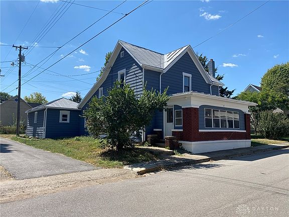 2nd image of 217 W Twin St