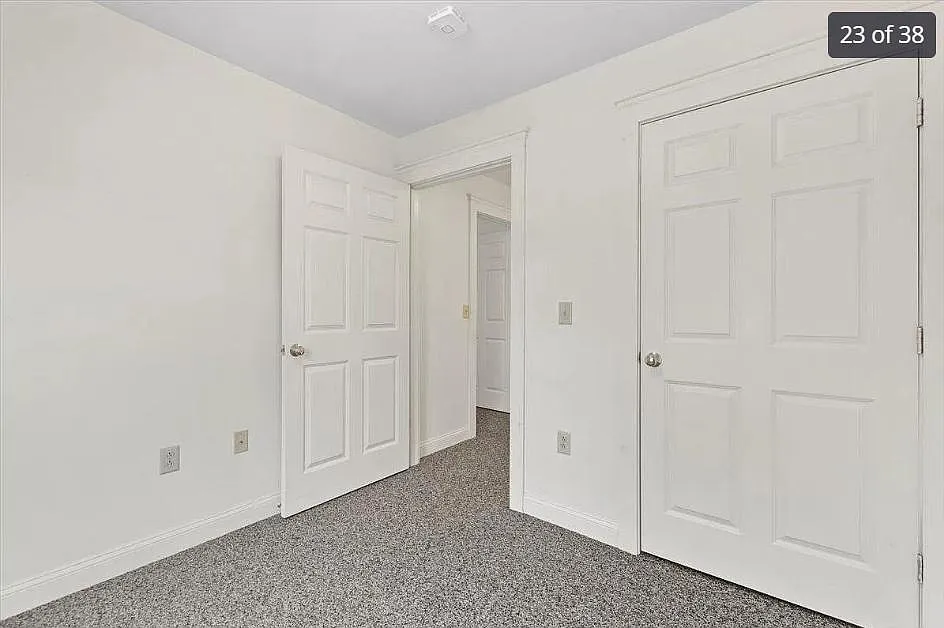 Building Photo - 810 Gage St #1