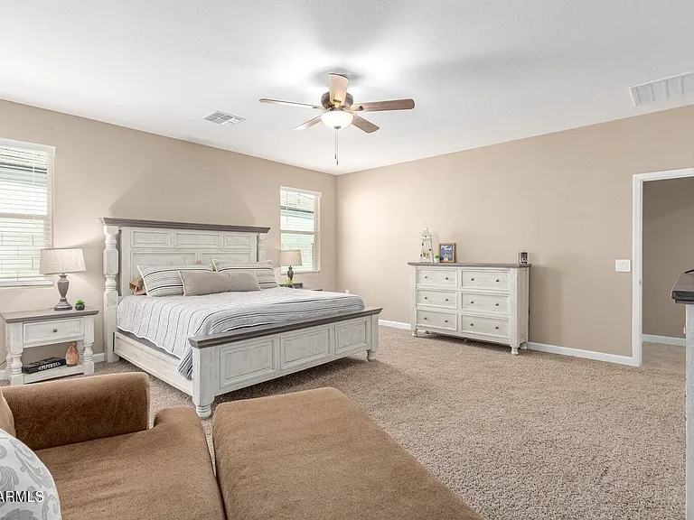 30916 W Verde Ln — Photo 14