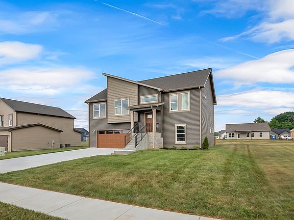 3rd image of 211 Donegal Dr Lot 139