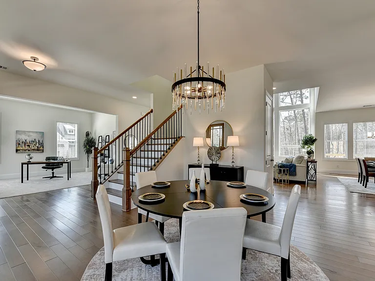 2405 Colliers Ln — Photo 7