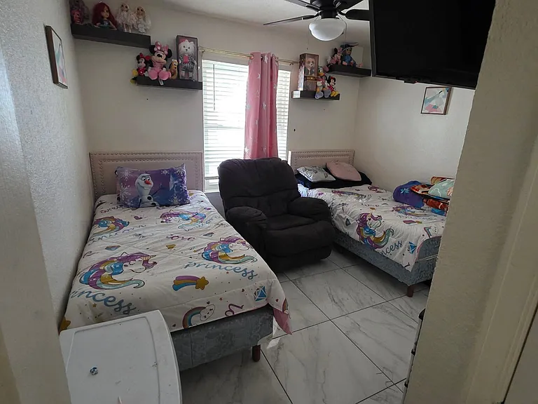 1557 Peter Hurd Dr — Photo 7