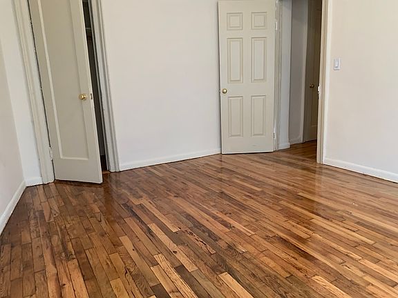 2nd image of 975 Sherman Ave #1S