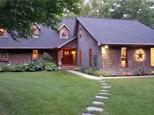 154 Purgatory Rd, Exeter, RI 02822