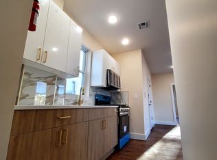165 Danforth Ave APT 3, Jersey City, NJ 07305