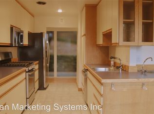 528 Woodland Rd, Kentfield, CA 94904