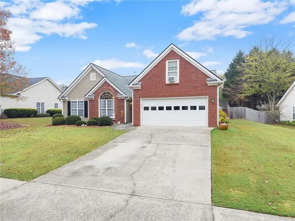 2635 General Lee Way, Buford, GA 30519