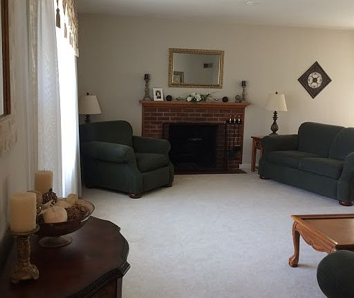 2nd image of 502 S Hilldale Ave