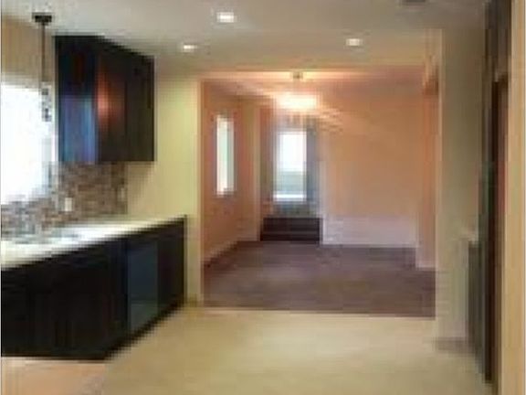 3rd image of 6239 Hillandale Dr
