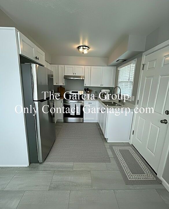 1st image of 3423-3435 SE 78th Ave Unit 3423