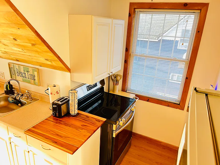1401 Park Ave #2 — Photo 7