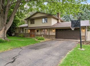 3970 Yorktown Ln N, Plymouth, MN 55441