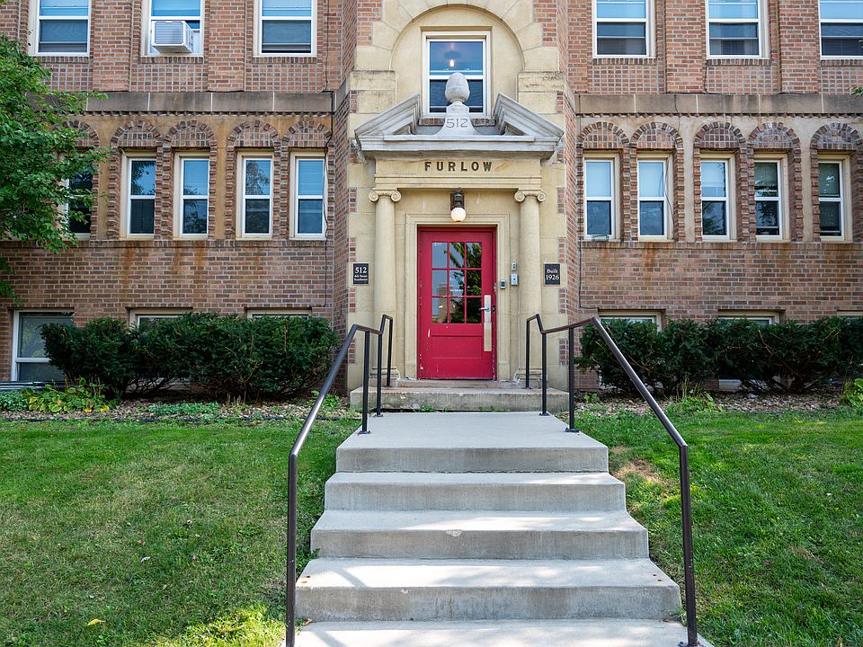 Building Photo 4