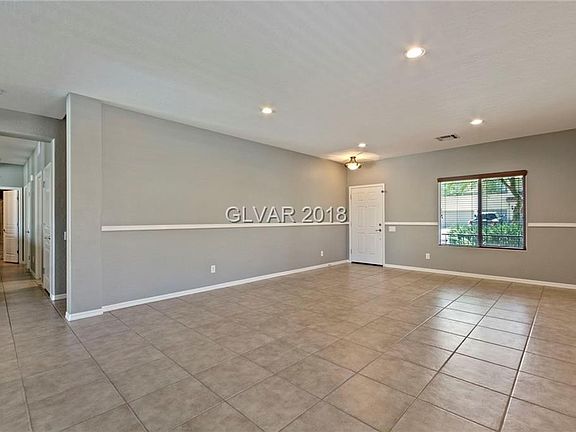 3rd image of 20 Gentilly Lace Ave
