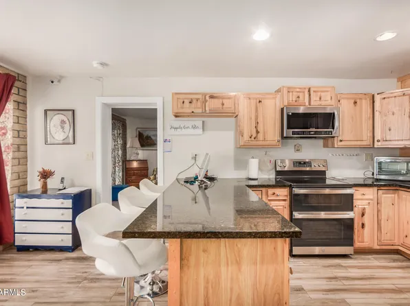 645 W EL PAJARITO Drive, Wickenburg, AZ 85390