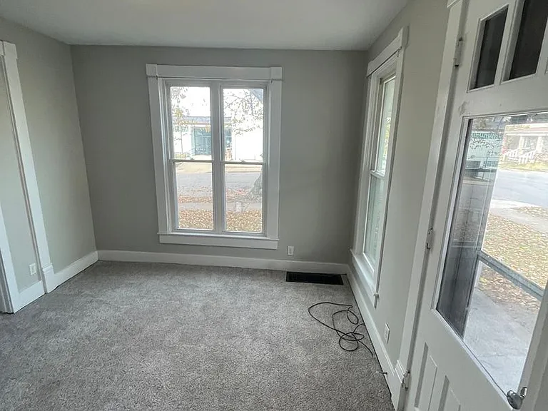 504 S 4th- HBS — Photo 7