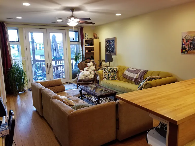 714 Kenyon St NW #U — Photo 4