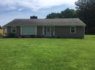 154 Beach Rd, Hampton, VA 23664