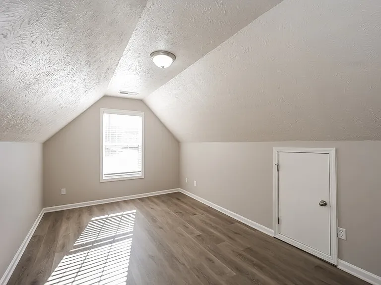 1716 Anniston Dr — Photo 15