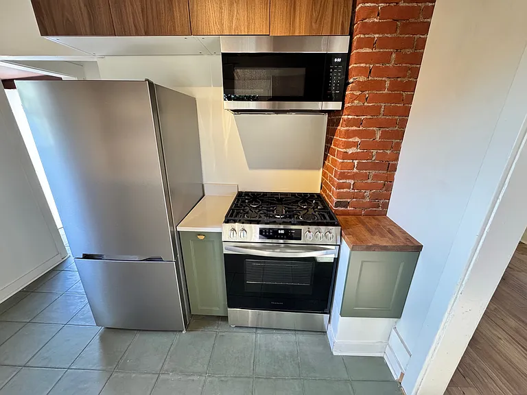 3800 G St — Photo 22