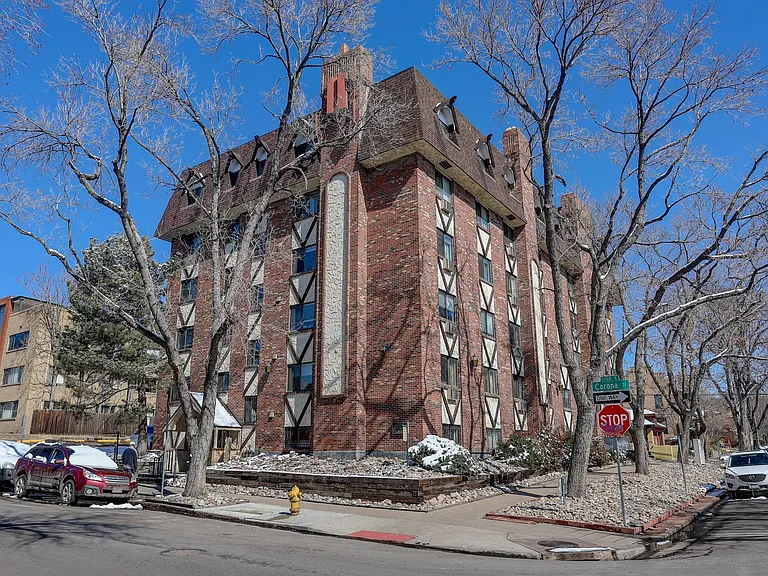 1008 N Corona St #107 — Photo 23