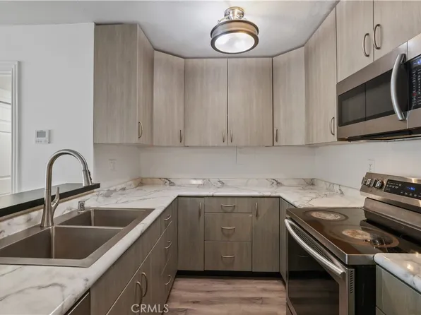 23515 Lyons Ave Unit 281, Santa Clarita, CA 91355