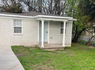 2109 Perry Rd, Memphis, TN 38106