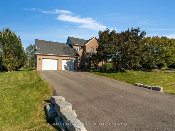 3667 Kimberley St, Innisfil, ON L9S 2L3