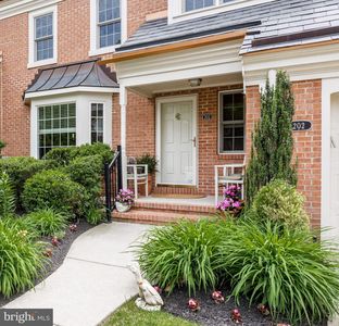 202 Foxwood Dr, Moorestown, NJ, 08057