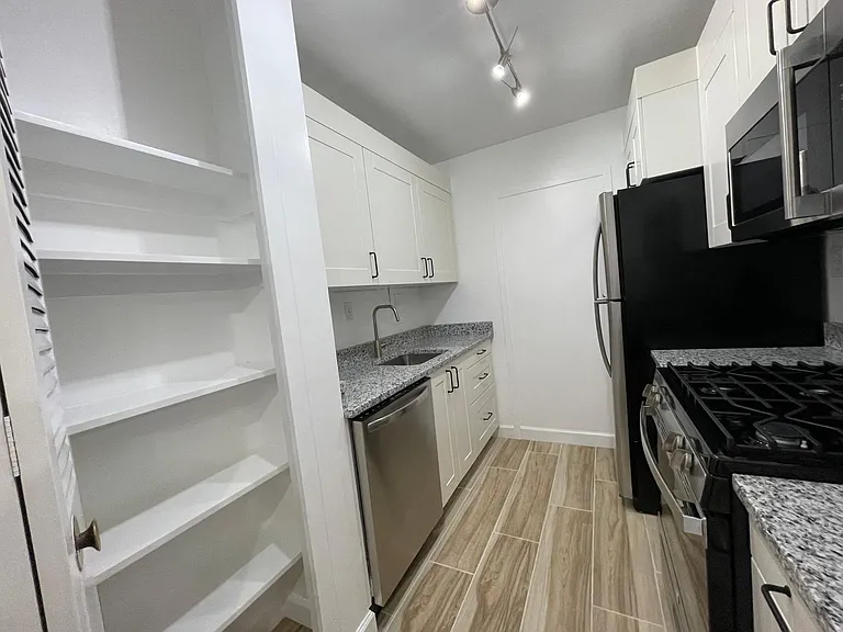 2030 F St NW #301 — Photo 9