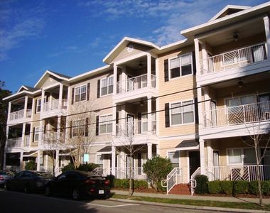 1460 NW 3rd Pl APT 212, Gainesville, FL, 32603