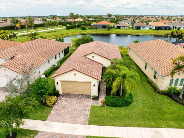 9763 SW Chestwood Avenue, Port St Lucie, FL 34987