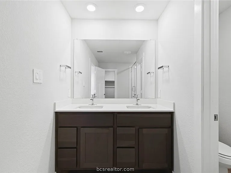 1232 Amistad Loop — Photo 10