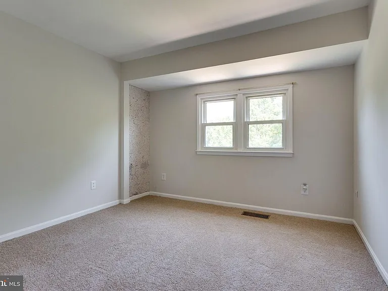 9427 Cherwek Dr — Photo 14