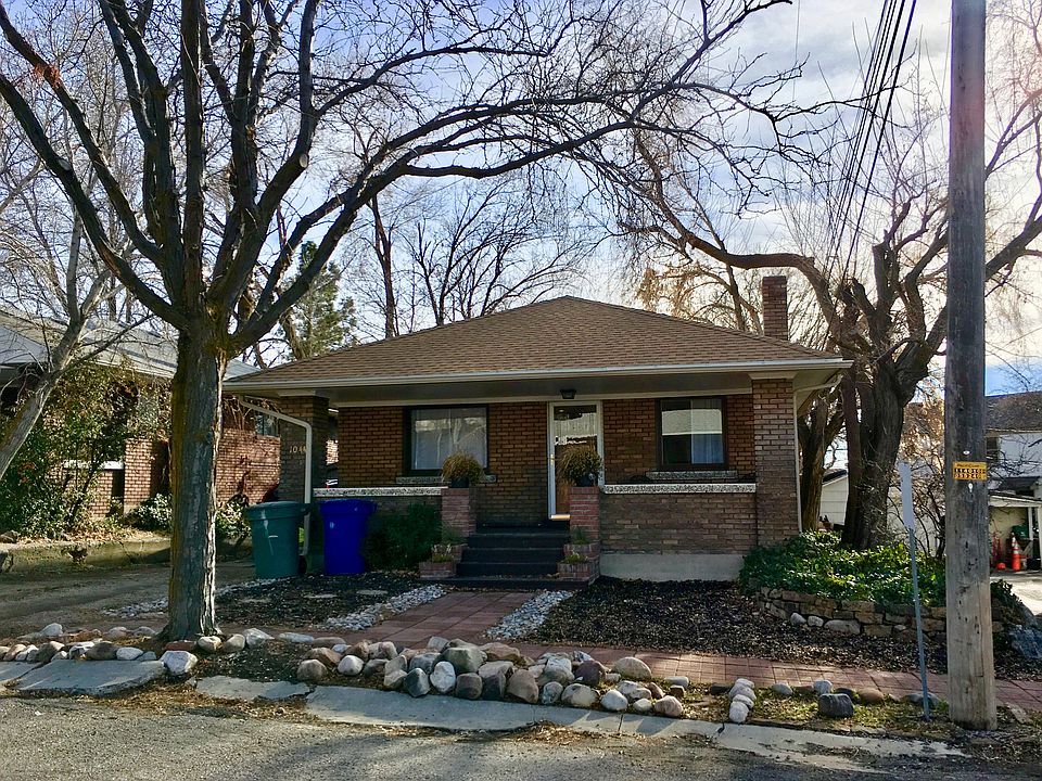 1st image of 1044 Barbara Pl