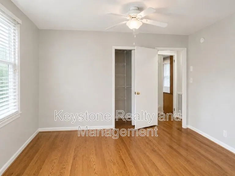 2111 Fleming Rd — Photo 11