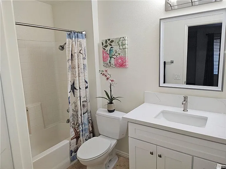 291 Chaumont Cir — Photo 4