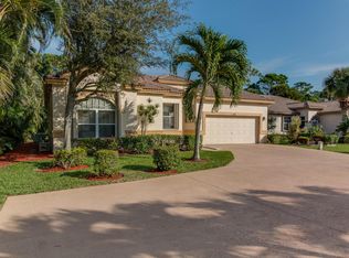 8551 Cypress Glen Ct, Lake Worth, FL 33467