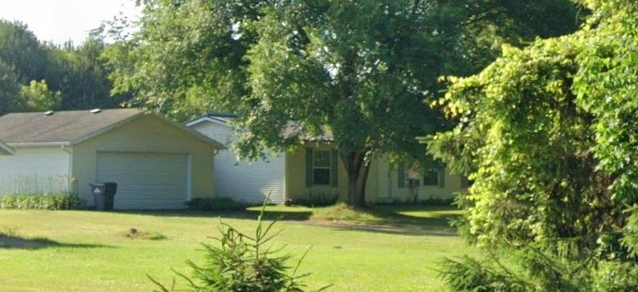 1st image of 19755 38th St