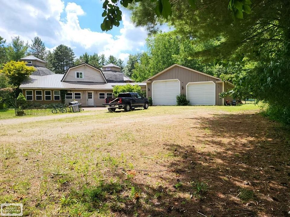 9694 N Lake Rd, Otter Lake, MI 48464 Zillow
