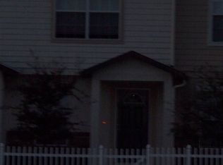 8418 McGirts Village Ln, Jacksonville, FL 32210