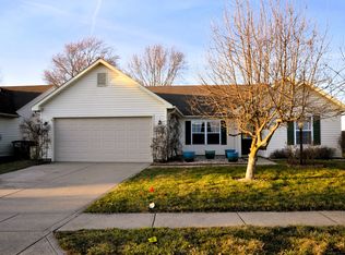 2260 Lakecrest Dr, Columbus, IN 47201