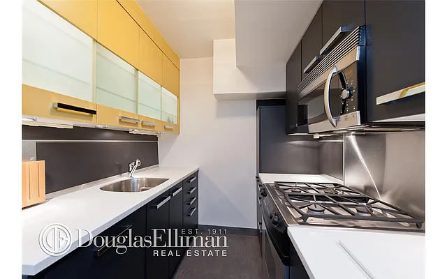 Sold by Douglas Elliman | media 12