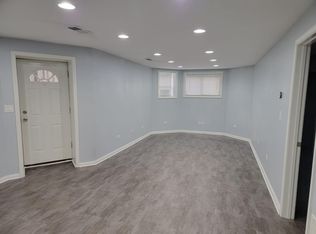 2109 N Spaulding Ave #B, Chicago, IL 60647