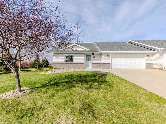 2nd image of 416 Beachcomber Dr #3