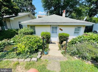 719 Wirt St SW, Leesburg, VA 20175