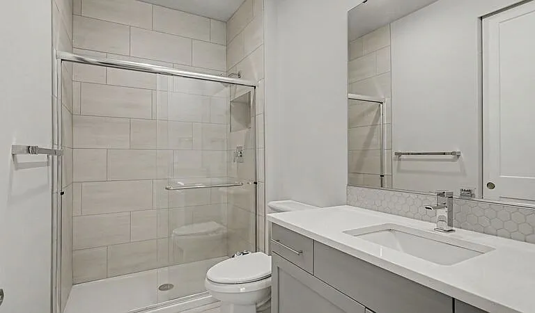 7226 NE 129th St — Photo 30