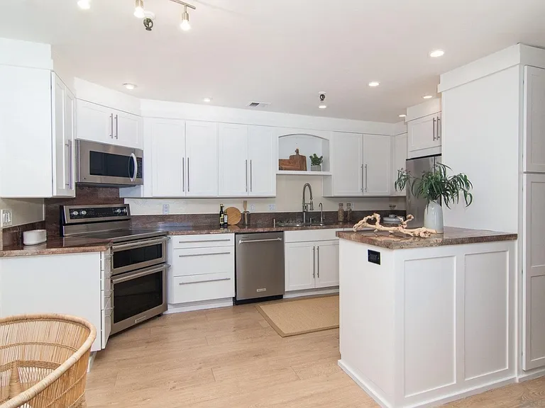 3991 Crown Point Dr #311 — Photo 5