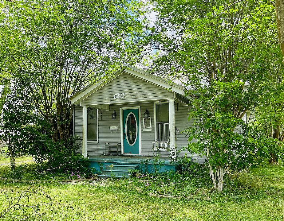 627 5th St, Jennings, LA 70546 Zillow